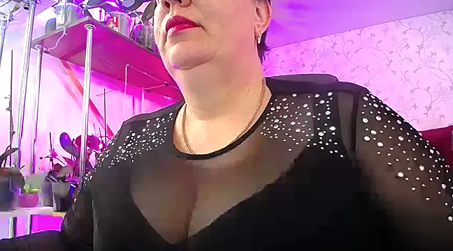  Sweet Woman online show from February 9, 9:58 am