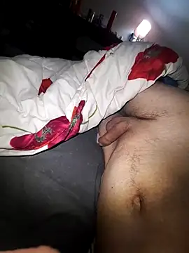 Snapshot of AndreiDts92 chatting on March 6, 8:48 pm AndreiDts92 online show from March 6, 8:48 pm