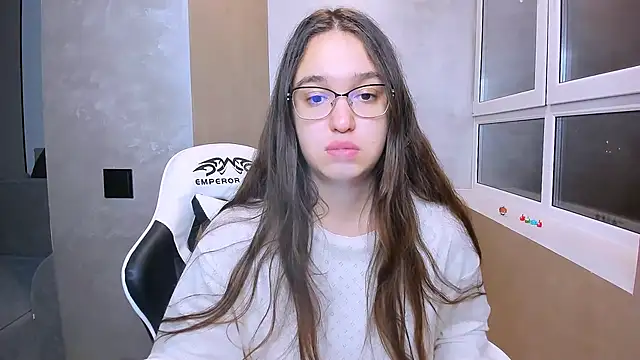 fancy bunny online show from October 27, 8:13 pm