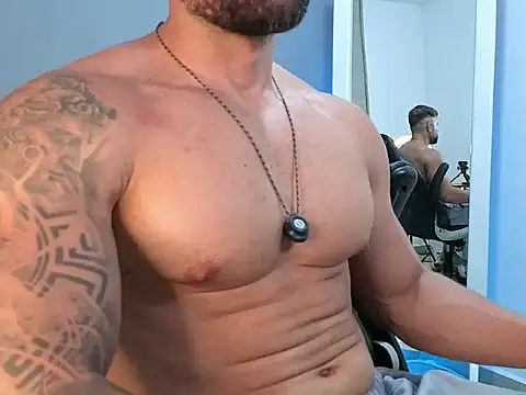 OwenMaximus814 online show from June 12, 7:13 pm