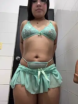 melyescobar online show from July 18, 4:05 am