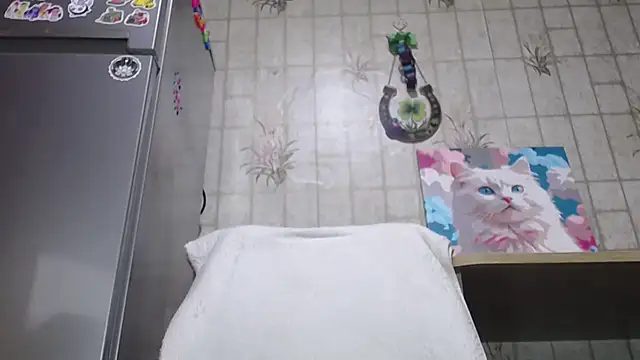 Ariaa AngelX online show from October 29, 10:00 pm