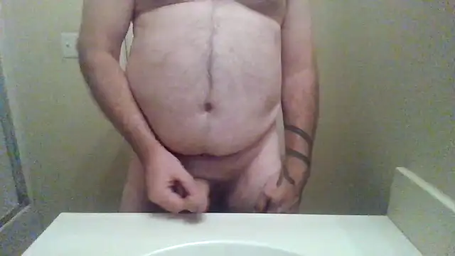 WatchinU82 online show from November 9, 6:01 am