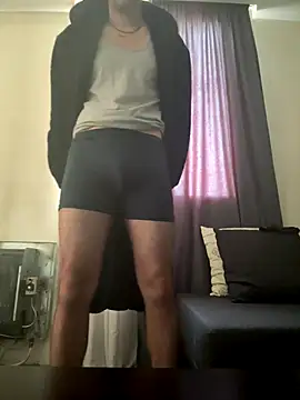 Snapshot of XboyZZ7 chatting on November 3, 10:27 am XboyZZ7 online show from November 3, 10:27 am