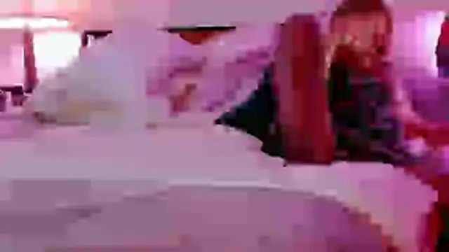 Snapshot of NinasNylonz chatting on October 11, 4:12 am NinasNylonz online show from October 11, 4:12 am