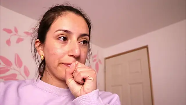 Sweet Sammy  online show from October 16, 9:43 am