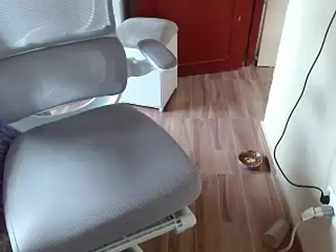 Snapshot of Nia-Cop chatting on November 17, 7:30 pm Nia-Cop online show from November 17, 7:30 pm