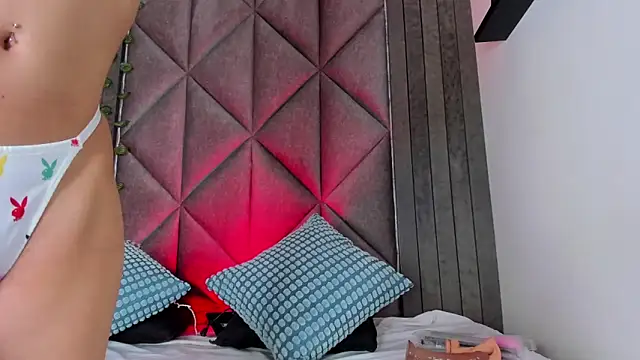 BriaConner  online show from February 11, 2:49 am