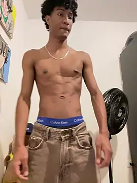 Masterikee online show from December 31, 3:09 pm