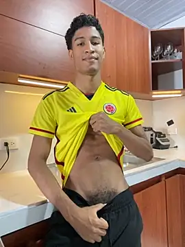 Masterikee online show from September 16, 7:59 pm