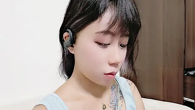 Snapshot of Fine-sand chatting on November 7, 2:50 pm Fine-sand online show from November 7, 2:50 pm