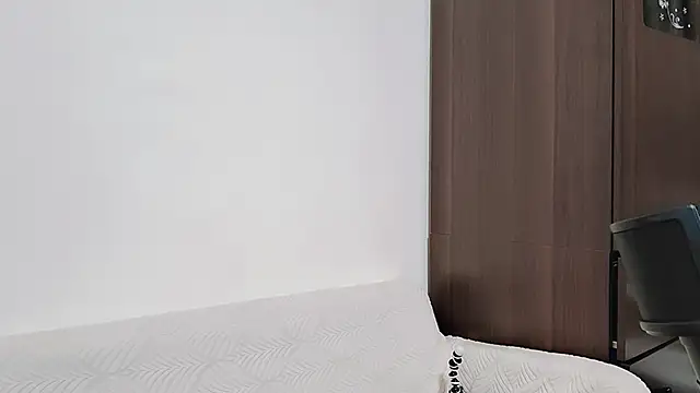 Snapshot of Fine-sand chatting on November 9, 12:47 pm Fine-sand online show from November 9, 12:47 pm