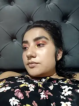 Hellen Alex online show from January 6, 8:07 pm