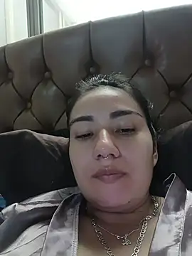 Hellen Alex online show from February 11, 2:11 pm