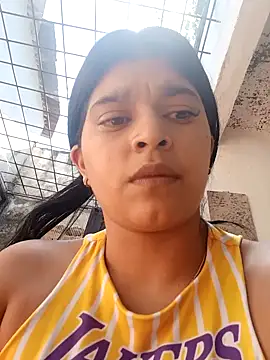 naughty-girl01 online show from January 21, 6:45 pm