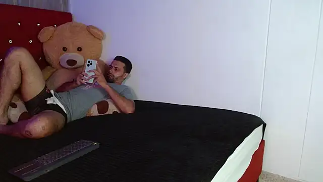 max ashley mds online show from November 7, 1:33 pm