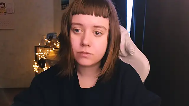 June shy0 online show from December 25, 8:29 am