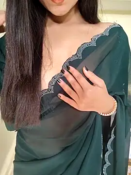 Snapshot of Meenakshi_ chatting on February 28, 3:18 am Meenakshi online show from February 28, 3:18 am