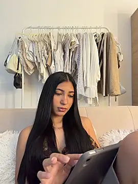 Sweetnaughtygirl  online show from March 1, 9:50 pm