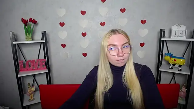 BeatriceFly online show from December 14, 3:36 pm