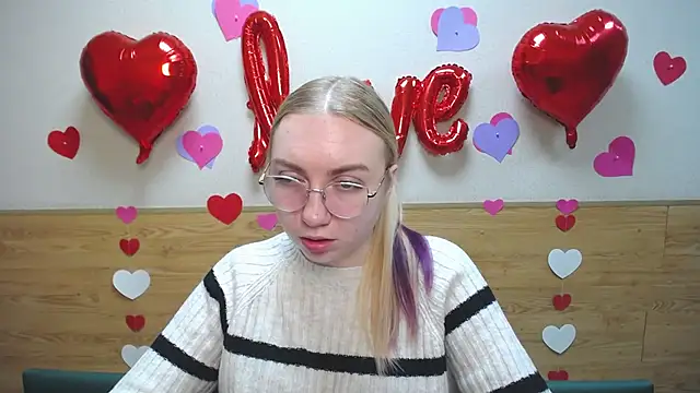 BeatriceFly online show from January 26, 10:23 am