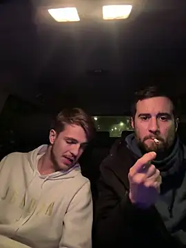 Snapshot of Suukeeta chatting on December 17, 2:39 am Suukeeta online show from December 17, 2:39 am