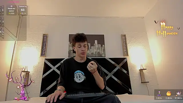 toyboys1 online show from October 15, 3:17 am