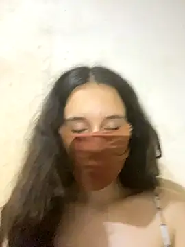 Snapshot of Chahrazad66 chatting on October 15, 1:39 am Chahrazad66 online show from October 15, 1:39 am