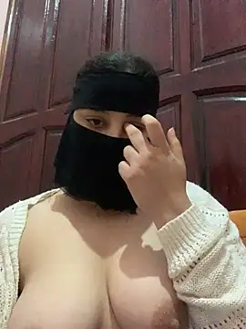 Miss-Soka online show from December 10, 5:17 am