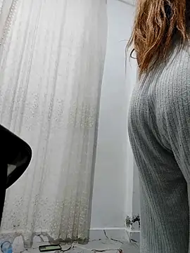 7alawa-44 online show from November 7, 7:25 pm