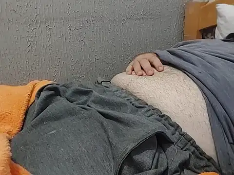 mfreitas005 online show from November 20, 12:00 am