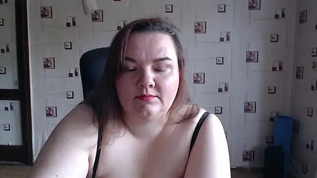 TasyaBigTTs online show from November 16, 9:59 am