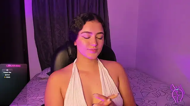 Adhara-zanne online show from January 14, 3:11 am