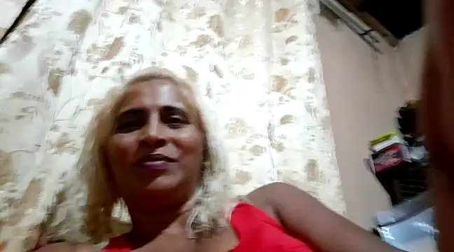 Goodgirlsue 77 online show from March 3, 6:44 pm