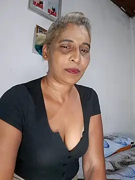 Goodgirlsue 77 online show from February 24, 7:23 pm