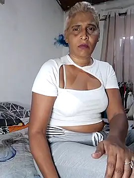 Goodgirlsue 77 online show from March 1, 3:47 pm