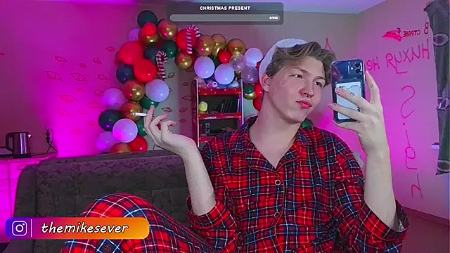 TheMikeSever online show from December 24, 6:17 pm