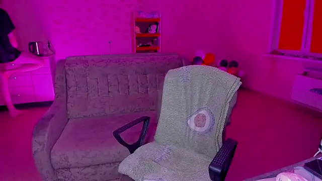 TheMikeSever online show from February 5, 8:04 pm