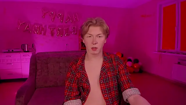 TheMikeSever online show from February 22, 8:20 pm