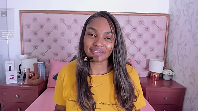 Isla Scott online show from November 9, 11:19 am