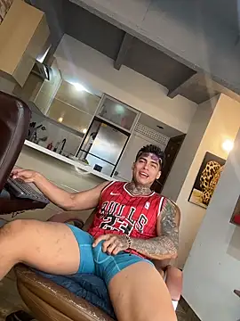 Dominiofit online show from December 19, 10:06 pm