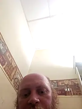 Snapshot of whitecock6949 chatting on April 16, 5:52 am whitecock6949 online show from April 16, 5:52 am