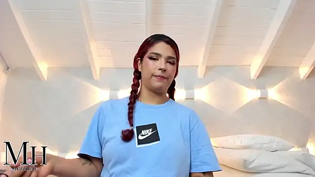 MizzHell online show from November 16, 12:44 pm