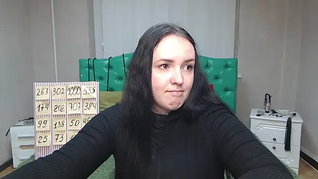 Snapshot of IsabelBlackberry chatting on February 7, 9:05 am IsabelBlackberry online show from February 7, 9:05 am