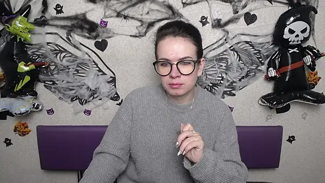 JasmineKouch online show from October 22, 5:13 pm