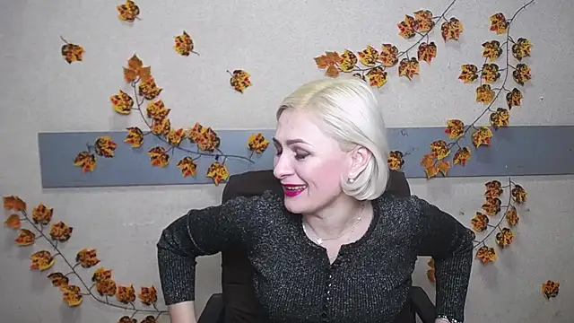 OliviaHorst online show from December 12, 6:25 am