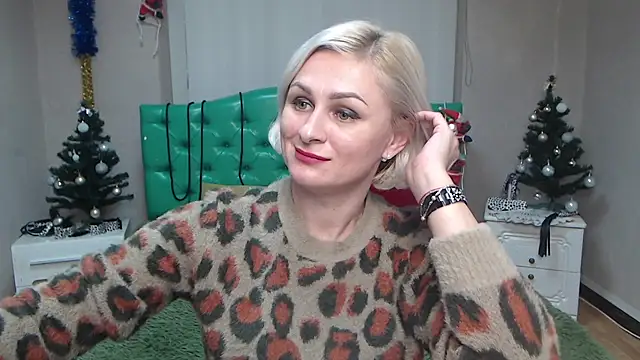 OliviaHorst online show from December 18, 5:31 pm