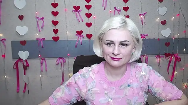 OliviaHorst online show from February 22, 9:45 am