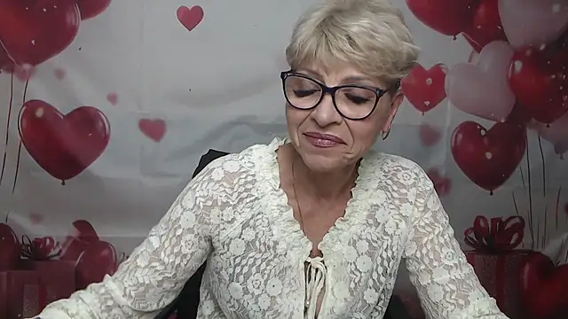 EllaBonito online show from July 9, 5:44 am