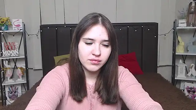 LauraHlot online show from February 6, 4:31 am